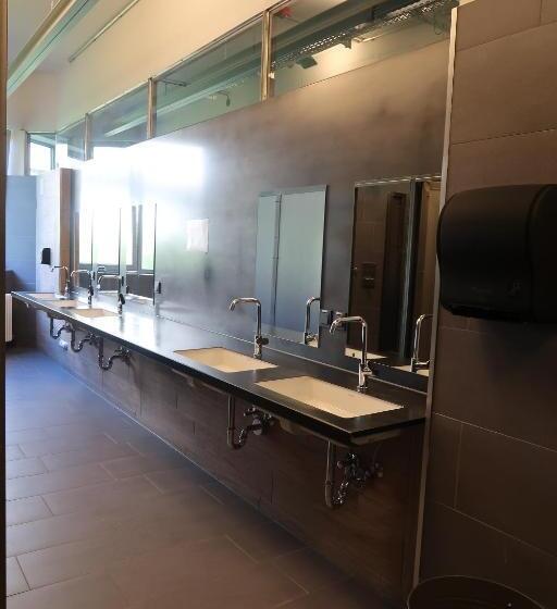 اتاق راحتی سه تخته, Daheim Triberg