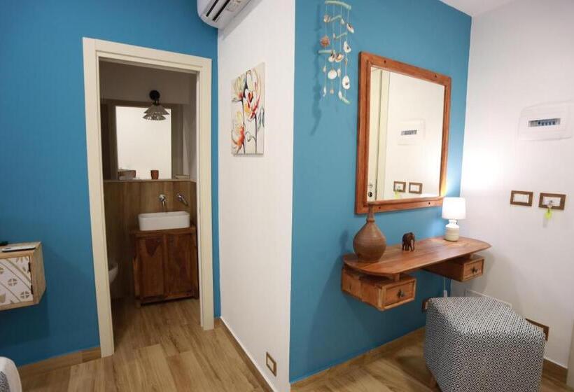 اتاق استاندارد با بالکن, B&b Sant Agata Patrona