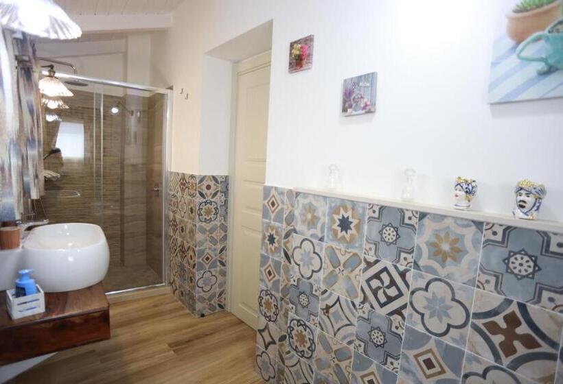 اتاق استاندارد با تراس, B&b Sant Agata Patrona