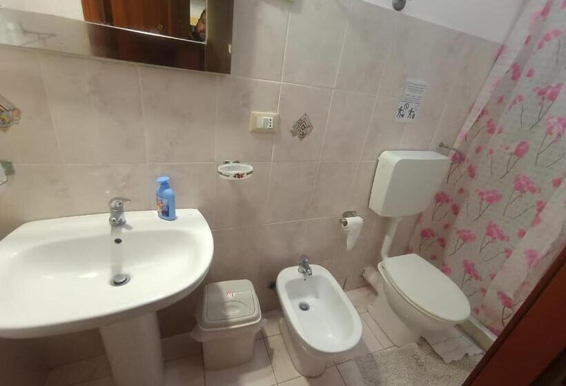 Standard room with outdoor bath, Alloggio Dei Mille