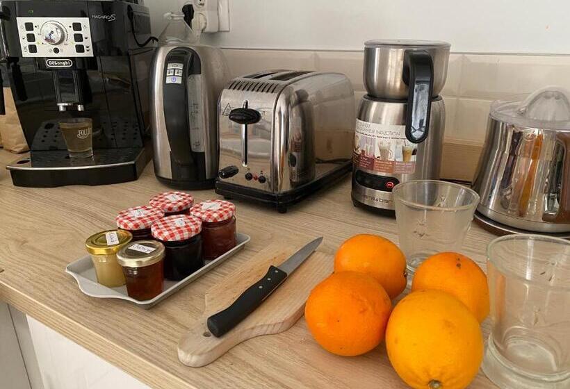 اتاق استاندارد با تراس, Côté Court