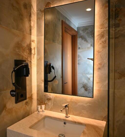 חדר סטנדרט, Adria Palace