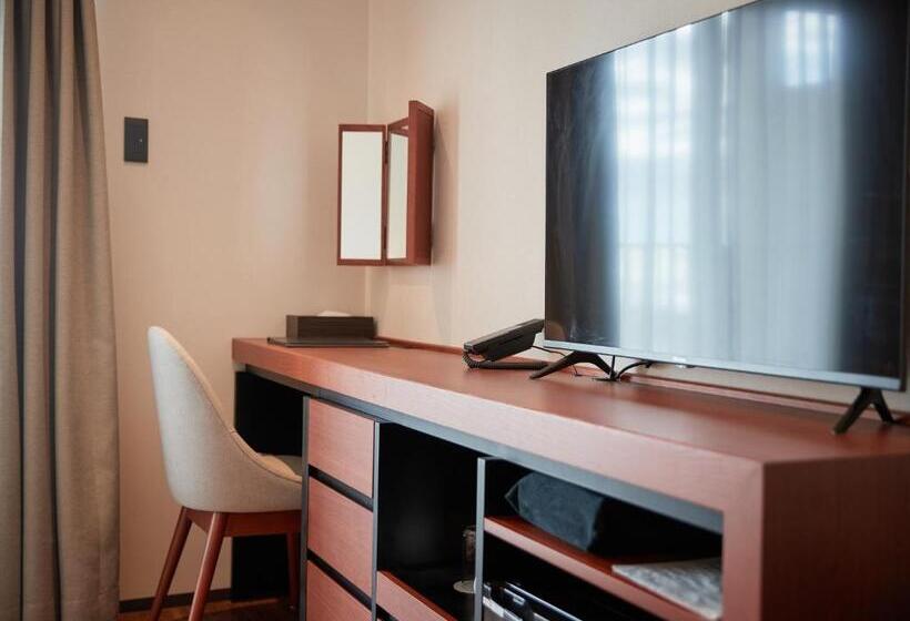 غرفة قياسية فردية, The Grand Hotel Ginowan