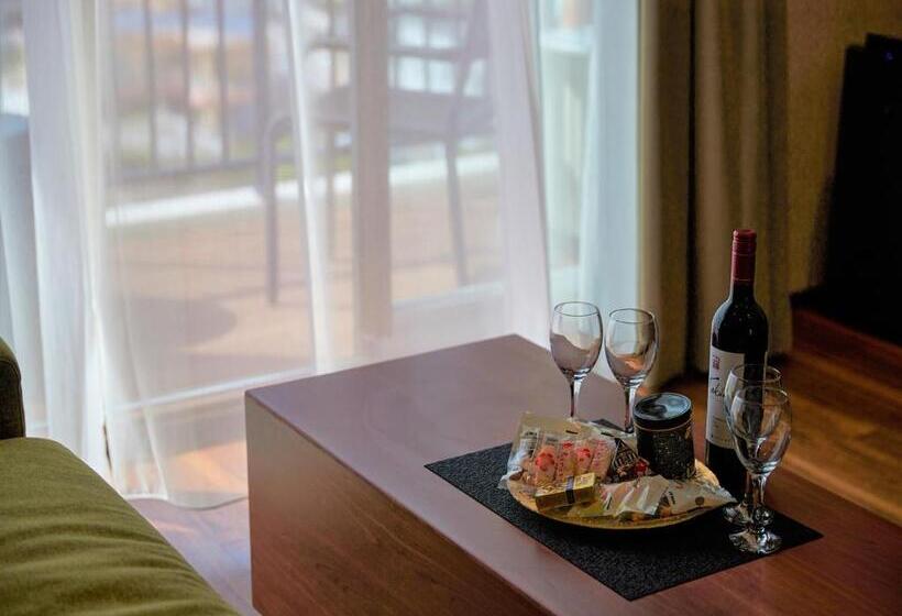 סוויטה, The Grand Hotel Ginowan