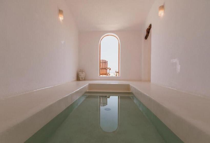 غرفة ديلوكس سرير كينج, The White Lodge