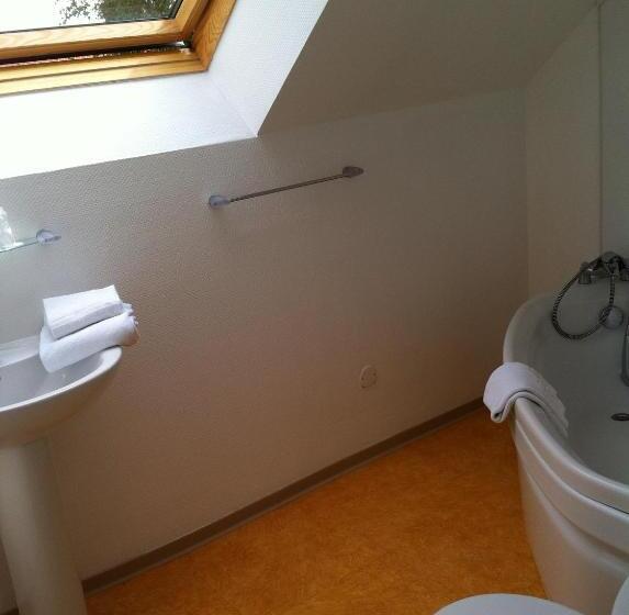 带阳台标准四人间, Hôtel Le Vivier Wissant Rivière