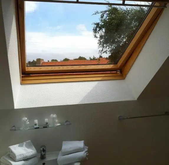ファミリールーム, Hôtel Le Vivier Wissant   Rivière