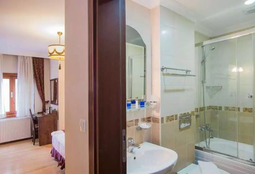 اتاق لوکس یک تخته, Berce