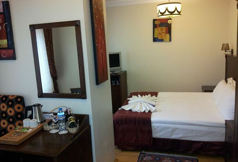 バルコニー付きデラックスルーム, Berce