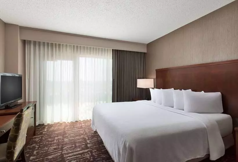 Premium-sviitti, Embassy Suites By Hilton Dallas Frisco Hotel & Convention Center