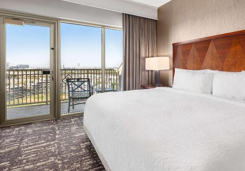 Люкс, Embassy Suites By Hilton Dallas Frisco Hotel & Convention Center