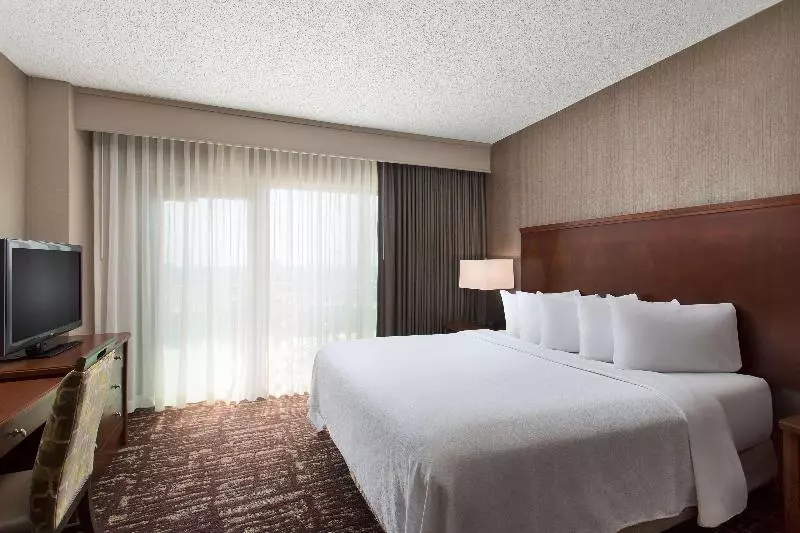 Sviitti, Embassy Suites By Hilton Dallas Frisco Hotel & Convention Center