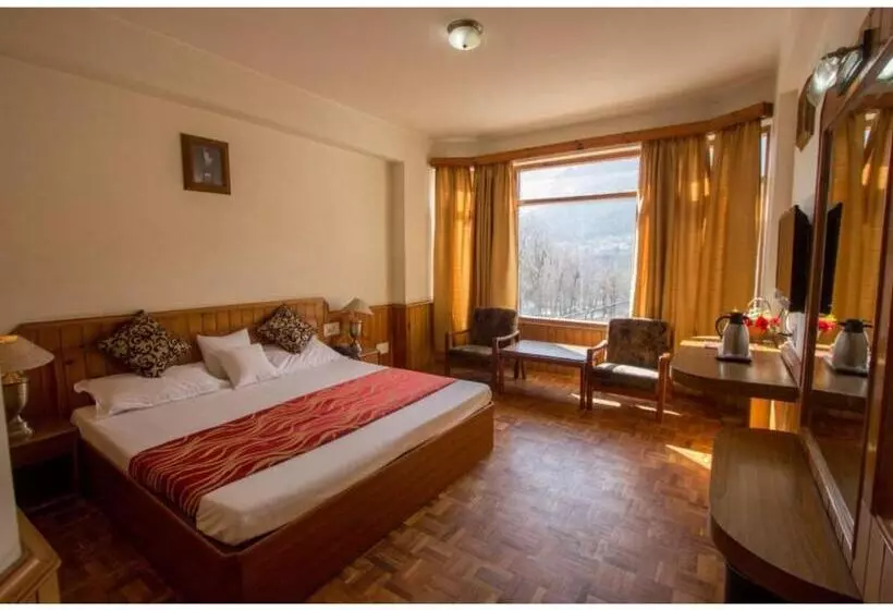 اتاق لوکس, Khushboo Resorts, Manali