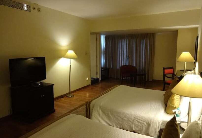 Deluxe Suite, Minerva Grand Secunderabad