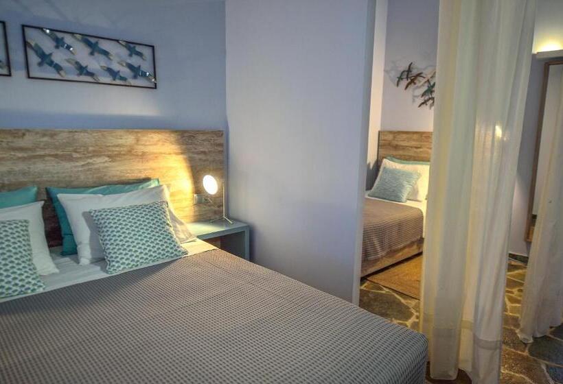 סטודיו משפחתי, Peli