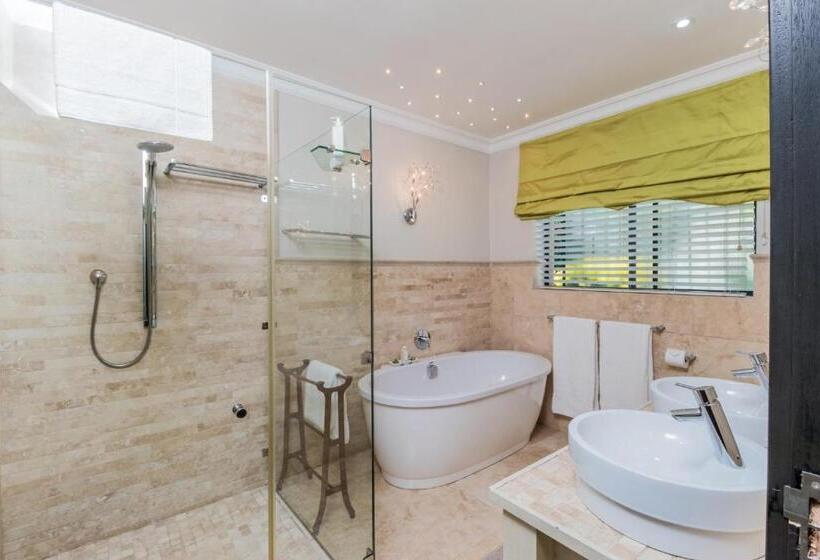 テラス付きスタンダードルーム, Sw1 Lodge