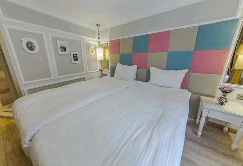 اتاق استاندارد, The Constantine