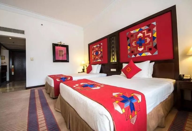 اتاق لوکس, Kabul Serena Hotel
