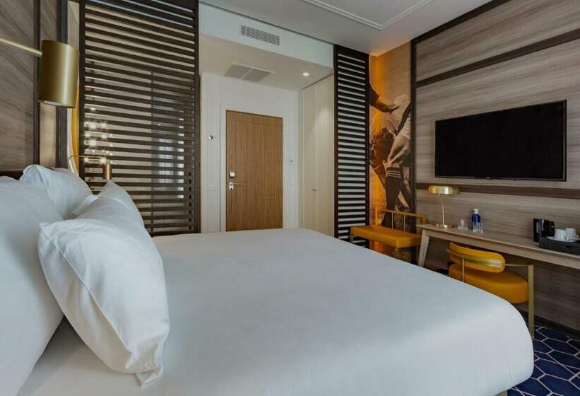 스탠다드 룸, Pestana Cr7 Gran Via Madrid