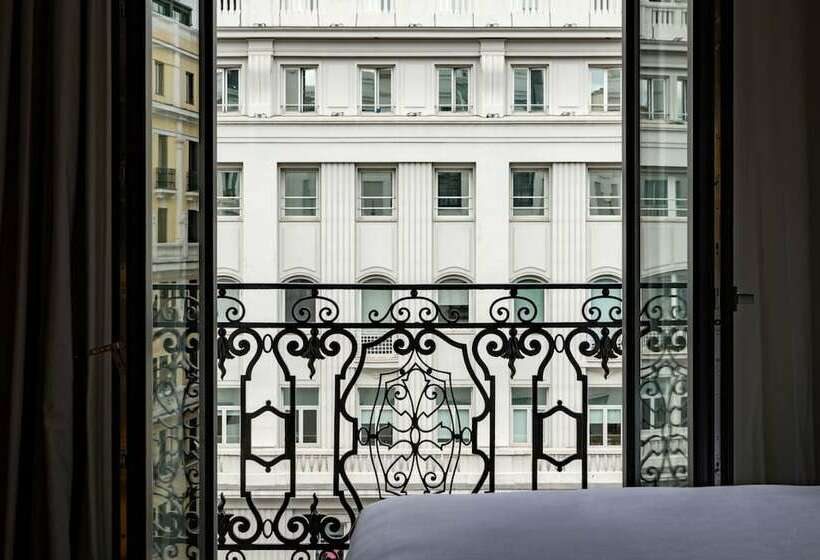 수피리어 전망 룸, Pestana Cr7 Gran Via Madrid