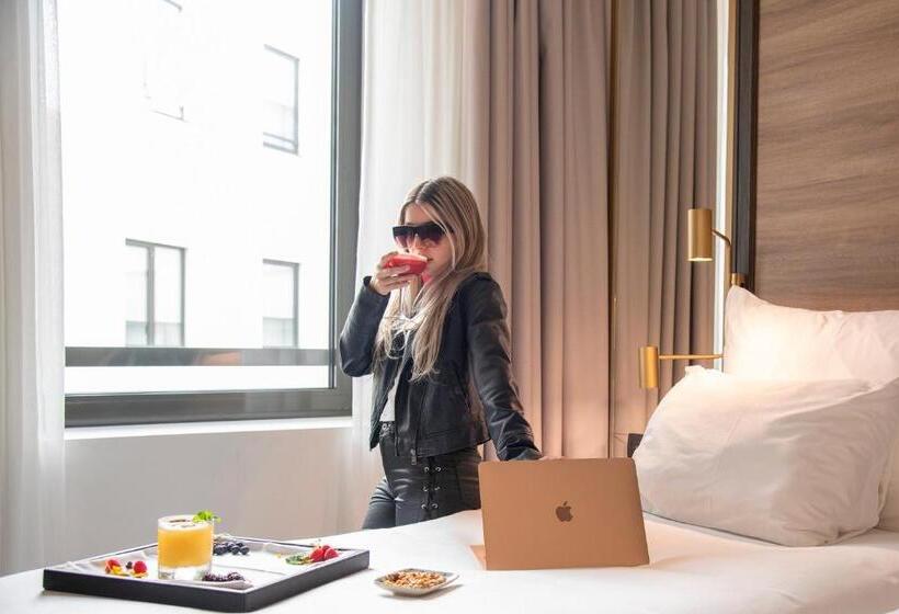 스탠다드 룸, Pestana Cr7 Gran Via Madrid