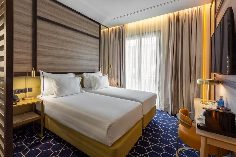 수피리어 룸, Pestana Cr7 Gran Via Madrid