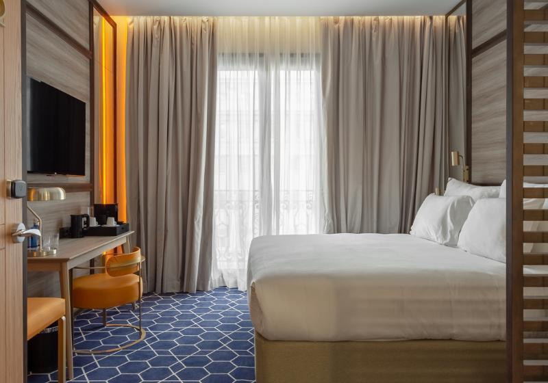 수피리어 룸, Pestana Cr7 Gran Via Madrid