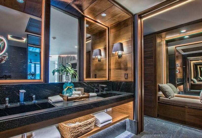 带大床的小型套房, Secrets Moxché Playa del Carmen - Adults Only - All Inclusive
