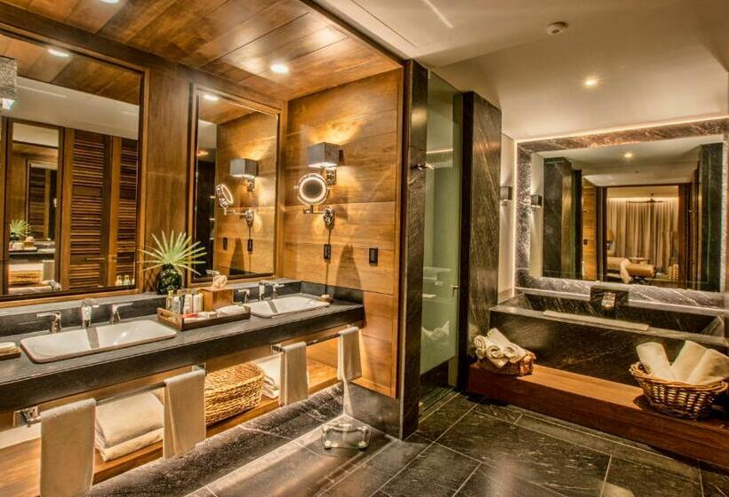 小型俱乐部套房, Secrets Moxché Playa del Carmen - Adults Only - All Inclusive