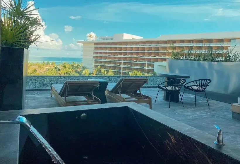 ジュニアスイートクラブ シービュー, Secrets Moxché Playa del Carmen - Adults Only - All Inclusive
