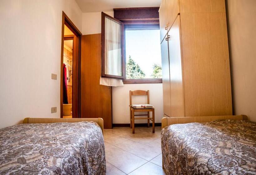 ویلای 2 خوابه, Agenzia Vear   Lido Di Volano