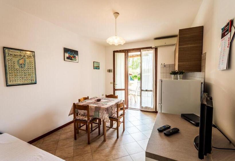 ویلای 1 خوابه, Agenzia Vear   Lido Di Volano