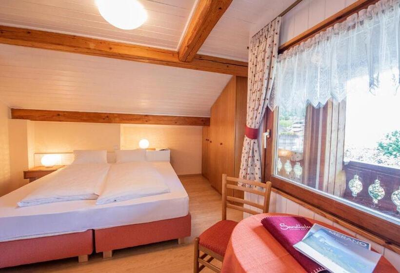 阁楼房, Pension Sandhofer