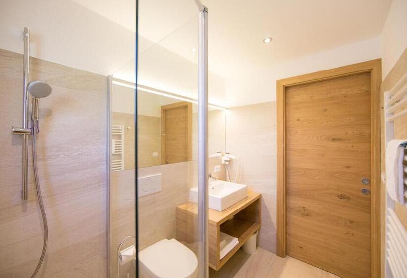 Апартаменты 1 Спальня с Балконом, Residence Grünwald