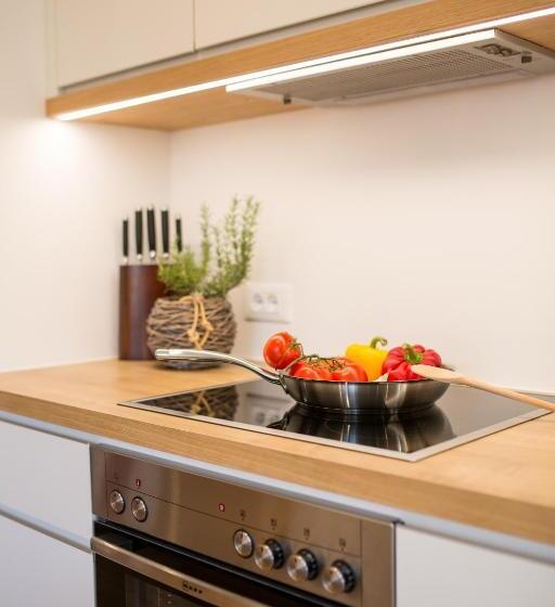 Апартаменты 2 Спальни с Балконом, Residence Grünwald