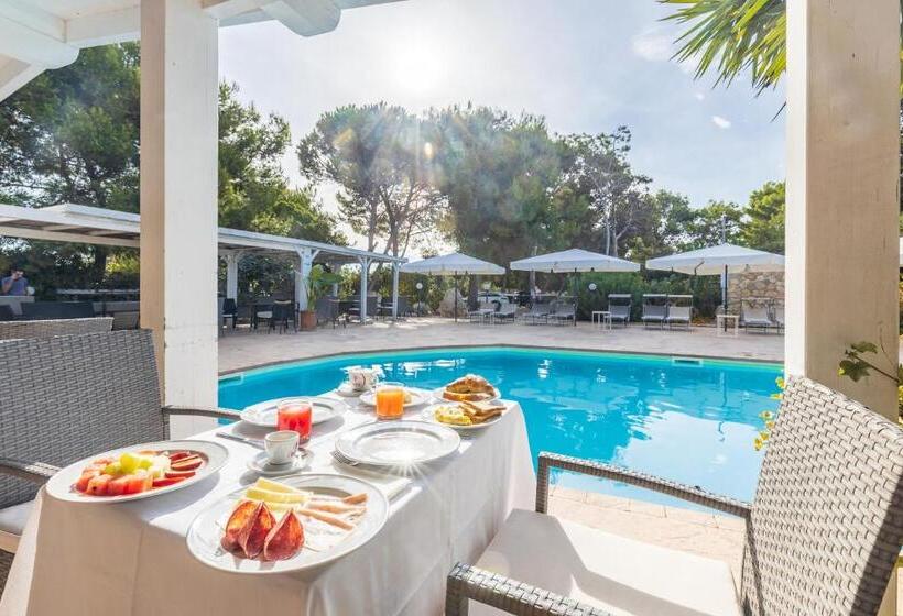 스탠다드 스튜디오 정원 전망, Albergo Residenziale Menhirs