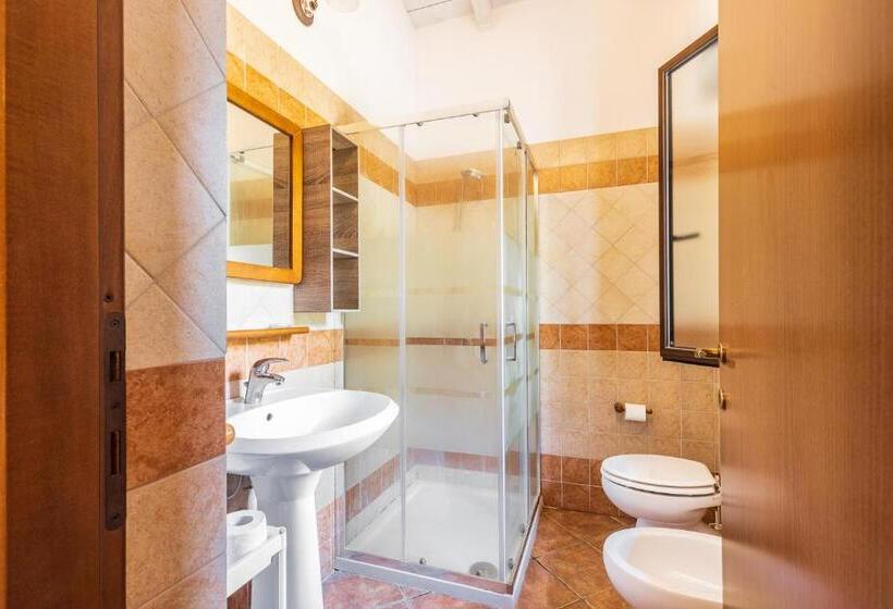 스탠다드 스튜디오 정원 전망, Albergo Residenziale Menhirs