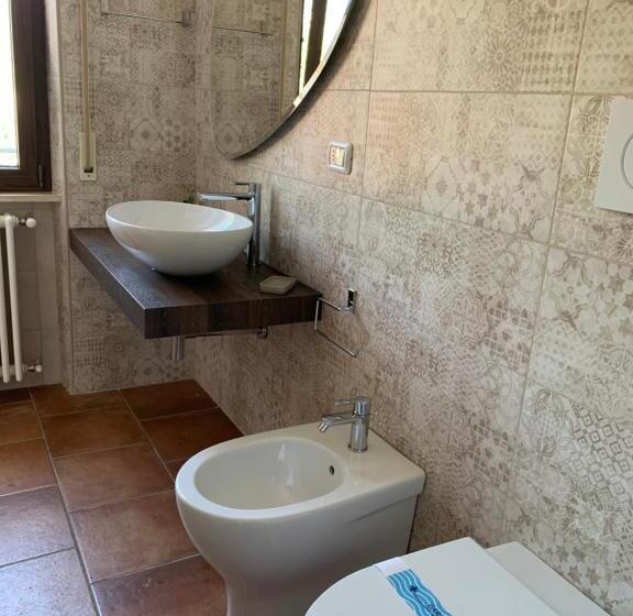 חדר סטנדרט לשלושה, Colle Veralli