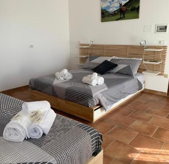 חדר סטנדרט לשלושה, Colle Veralli