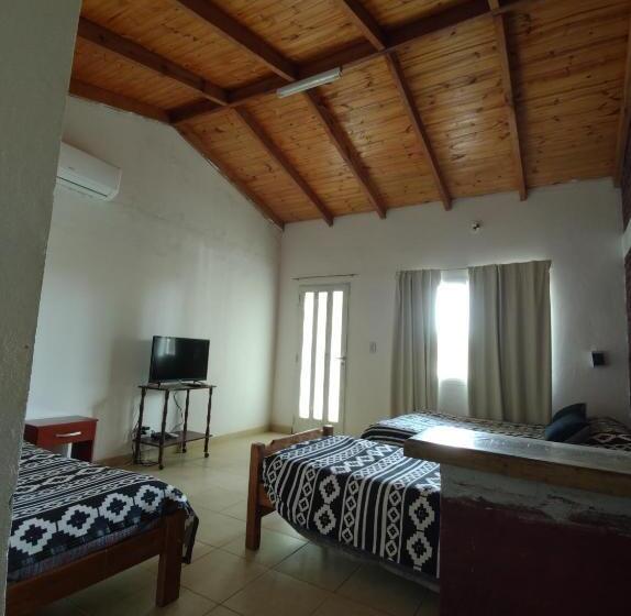 四人标准间, Juanita