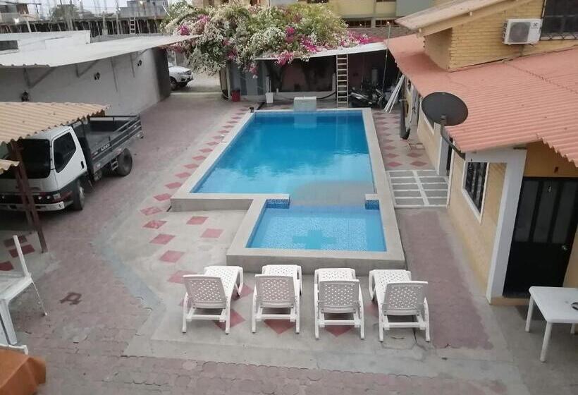 חדר סטנדרט לארבעה, Casa Hospedaje Playas