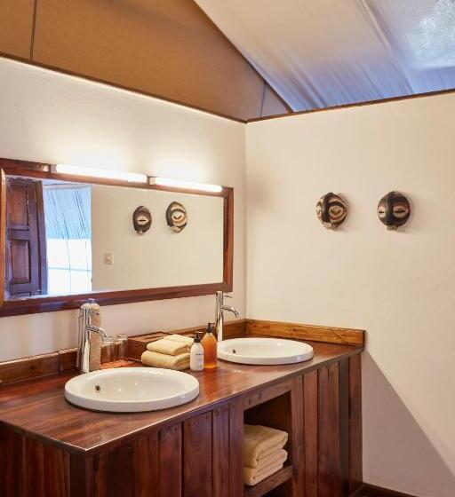 スーペリアースイート, Fundu Lagoon