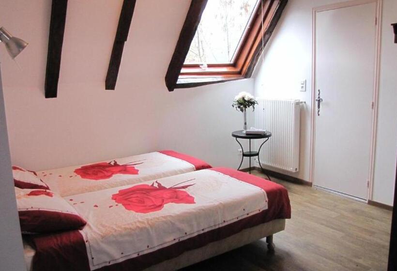 ファミリールーム, Le Clos De Banes