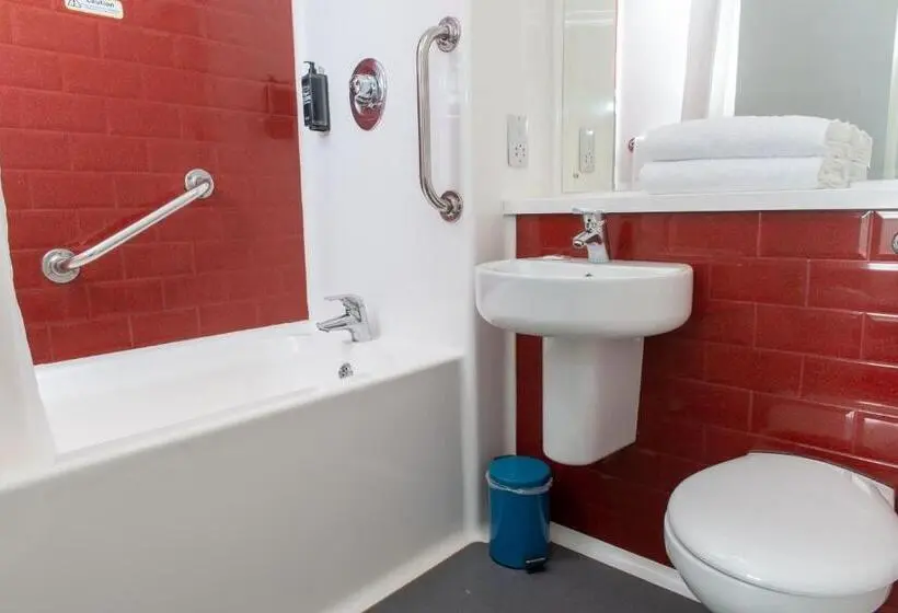 ファミリールーム, Ibis Budget Portishead Marina