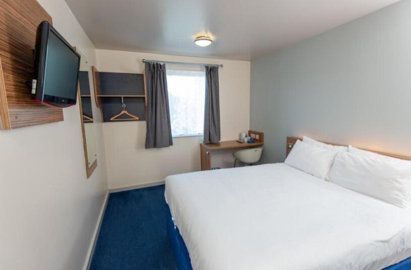 Семейный Номер, Ibis Budget Portishead Marina