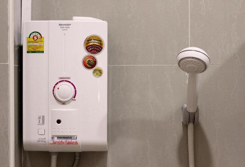 バルコニー付きスタンダードルーム, Khaohom Resort