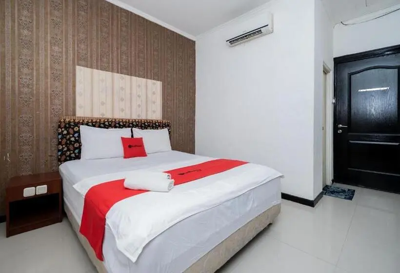 エコノミールーム, Reddoorz Near Bukit Darmo Golf
