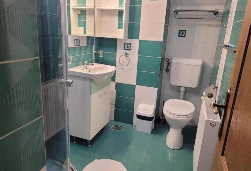 اتاق استاندارد با بالکن, Pension Tui