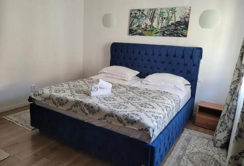 اتاق استاندارد سه نفره, Pension Tui