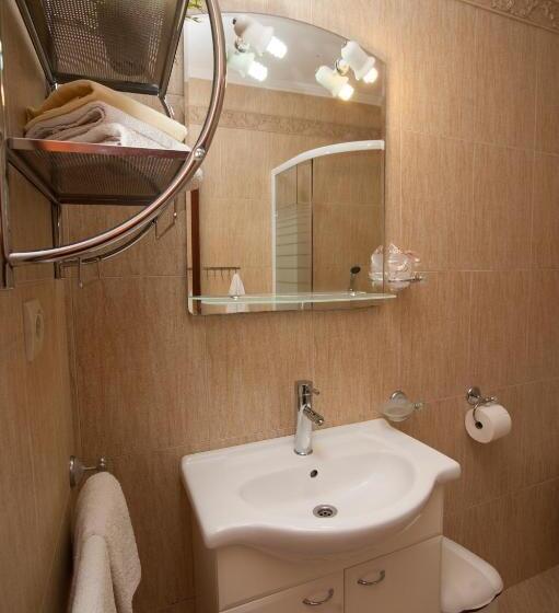 آپارتمان 1 خوابه با چشمانداز جانبی دریا, Guest House Medin